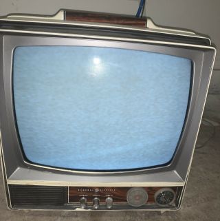 Retro General Electric Vintage Television TV Model SF2106VY Made In USA 2