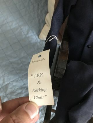KAMAR JFK & Rocking Chair Music Box Vintage 1963 John Kennedy TOY 3