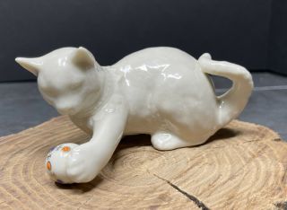 Vintage Lenox White Bone China Cat Kitten & Ball Figurine Made In Usa