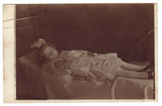Vintage Little Girl With Doll Post Mortem Deceased Dead Picture Rppc Postcard