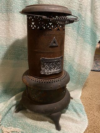Vintage Perfection No.  525 Smokeless Kerosene Oil Heater