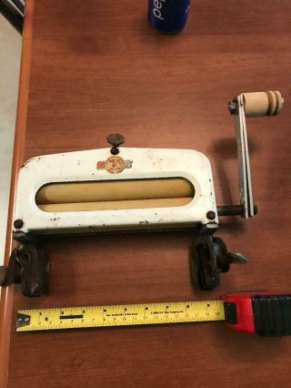Vintage Washing Machine Ringer Wringer Roller - Hand Crank - " Hand " Hot " Brand