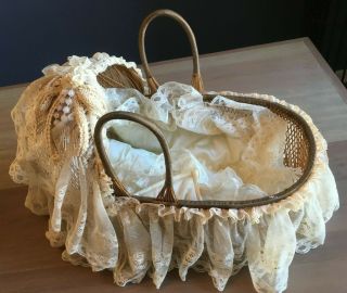 Vintage Wicker Nursery Bassinet / Rattan Play Crib / Baby Doll / Photo Prop
