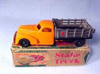 Vintage Hubley Kiddie - Toy Scale Models Stake Truck No 470 Boxed Near 1950s