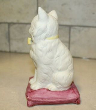 Ceramic White Cat Sitting on Pink Pillow Figurine Animal Blue Eyed Kitten 3