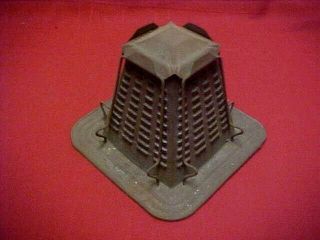 Vintage Tin Metal Bread Toaster For Use In Camping Or On A Flamed Stove Top