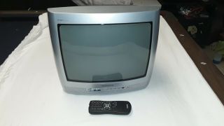 Magnavox 13 " Vintage Crt Tube Tv W/ Remote Retro Gaming Av Inputs 13mt143s