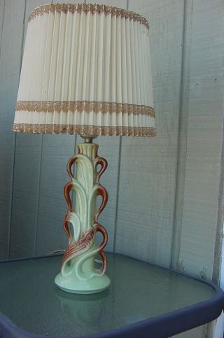 Vintage Ceramic Base Table Lamp With Shade