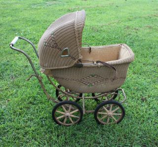 Antique Vintage Wicker Baby Doll Buggy Carriage Stroller 2