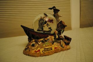Disney Pirates Of The Caribbean Snow Globe Vintage Musical