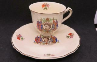 Coronation Of Queen Elizabeth Ii Alfred Meakin 1953 Tea Cup & Saucer