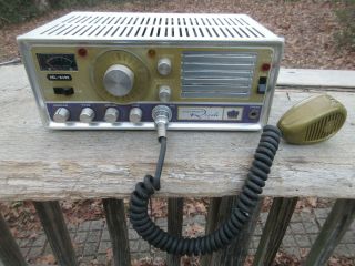 Vintage Courier Royale Cb Base Radio 2 Way Radio 23 Channel & C - 47 Courier Mic