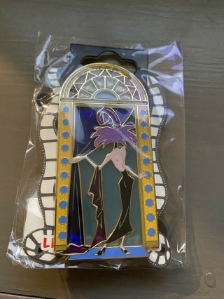 Disney Dsf Villain Stained Glass Yzma Emperor 
