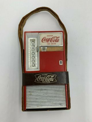 Vintage 1960s Coca Cola Vending Machine Westinghouse Transistor Radio
