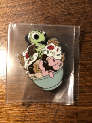 Disney Finding Nemo Pin Traders Delight Ptd Le 300 Squirt Pin