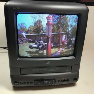 Zenith 9 " Tv Vcr Combo Vintage Crt Television Retro Video Gaming 4:3 No Remote