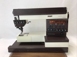 Vtg Pfaff Creative 1471 Sewing Machine,  Including Hook Assembly Etc,