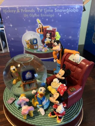 Rare Walt Disney Mickey Mouse & Friends Tv Time Snowglobe And Musicbox