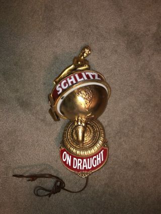 Vtg Schlitz 1970s Lady Globe Lighted Wall Sconce Mancave Cave Beer