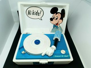 Vintage Mickey Mouse Disney Portable Record Player Turntable By Concert Hall