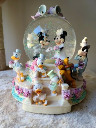 Disney - Mickey & Minnie Wedding Musical Snow Globe - Wedding March Song