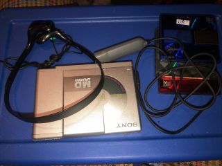Sony Mz - R37 Vintage Mini Disc Md Walkman Recorder With & Remote