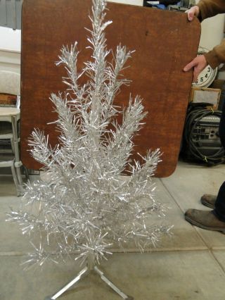 Vintage 3’ Pom Pom Aluminum Silver Christmas Tree With Stand & Poles - 40 Branches