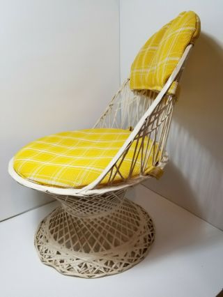 RARE Vintage Mid Century Modern Spun Fiberglass Russell Woodard Childs Chair 2