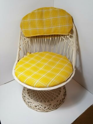 RARE Vintage Mid Century Modern Spun Fiberglass Russell Woodard Childs Chair 3