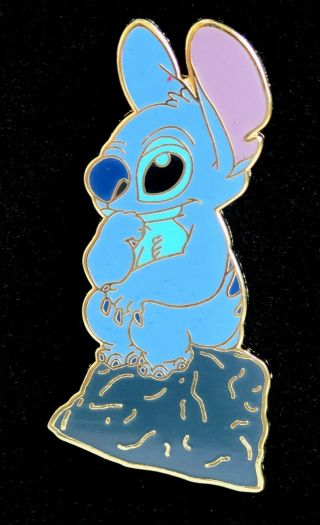 Disney Masterpiece Stitch As The Thinker Le 250 Pin On Card
