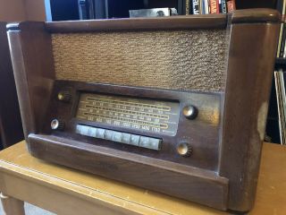 Vintage 1948 Philco Model 48 - 482 Am/fm/shortwave Radio,  Push Button