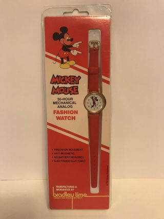 Vintage Bradley Wind Up Mickey Mouse Watch In Package Red Band