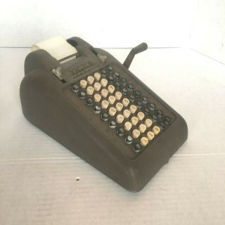 Vintage 1930 Victor Champion Adding Machine - All Metal With Hand Crank