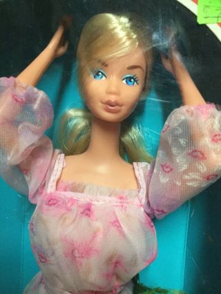 Vintage Kissing Barbie Doll 1978 Box No Lipstick