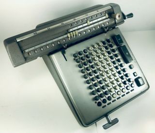 Vintage Monroe Mechanical High Speed Electric Calculator No.  La5 Adding Machine