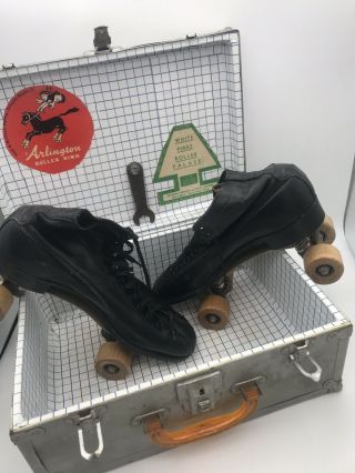 Vintage Hyde Roller Skates Mens Size 8 Chicago Wood Wheels 87 W/case Stickers