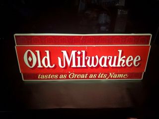 Vintage 1972 Old Milwaukee Lighted Beer Sign Bar Light, .  See Desc.