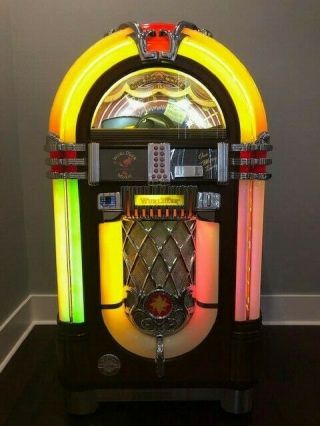 Wurlitzer Bubbler Jukebox: 1015 One More Time Cd/ipod Edition.