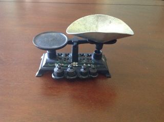 Vintage Minature Cast Iron Balance Scale With 4 Weights
