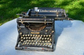 Vintage Underwood Portable Standard 5 Bank Keyboard Typewriter