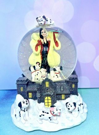 Disney 101 Dalmations Musical Snow Globe Cruella De Vil W/ Pups On De Vil Manor