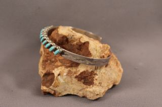 Vintage Zuni Silver And Turquoise Bracelet 2