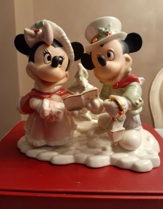 Lenox Disney " Mickey And Minnie 