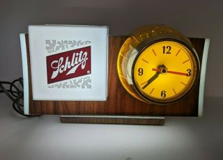 Vintage Schlitz Lighted Beer Barrel Motion Clock Cash Register Topper Sign 1965
