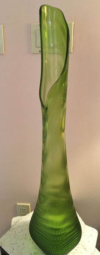 Vtg Le Smith Swung Glass Stretch Floor Vase Green 35” Local 44122