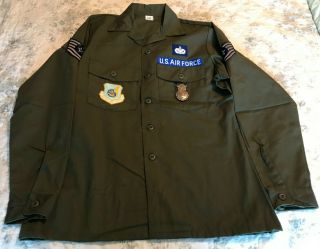 Vintage Usaf Security Police Badge On Fatigue Shirt / Blouse / Uniform - - Obsolete