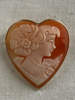 Vintage Retro 14k Gold Heart Shape Hand Carved Shell Cameo Pin Brooch 1950s Sign