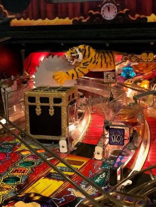 Theatre Of Magic TOM Pinball Machine Orange,  Striped Tiger LED Mod 3