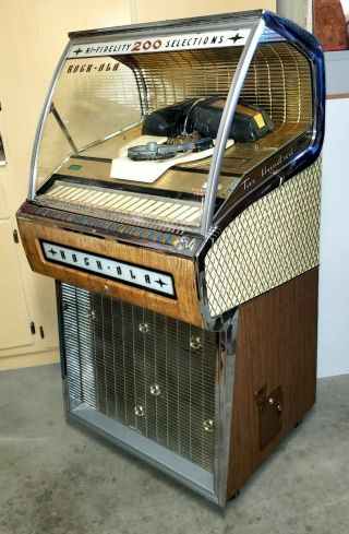 Rock - Ola 200 Play 1957 Model 1455 Jukebox - Refinished Cabinet - Look