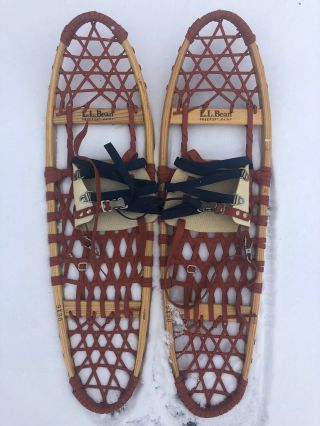 Vintage L.  L.  Bean Wooden Snow Shoes,  Model 942857,  9 " X 30 ",